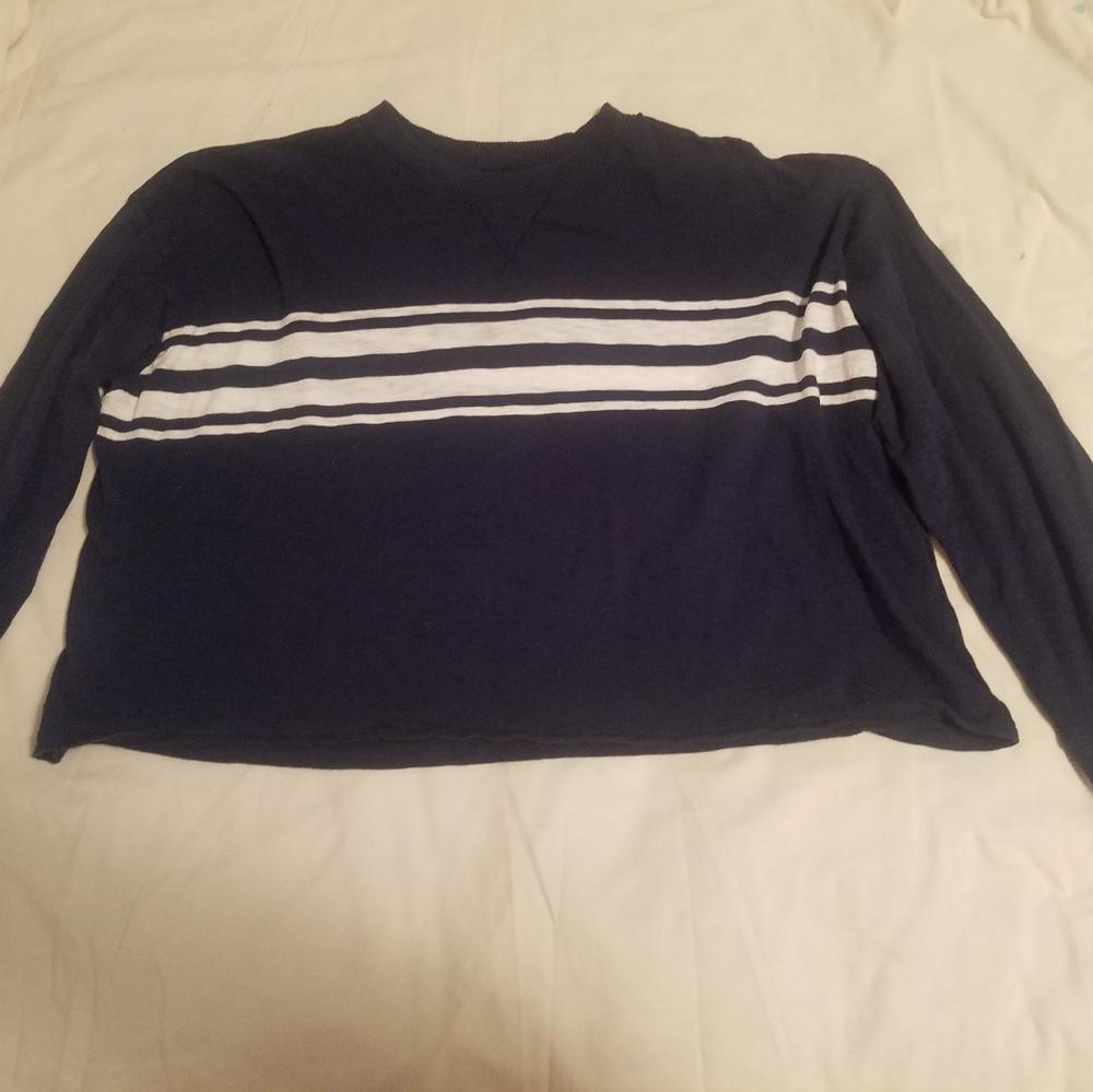 Hollister crop